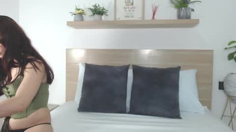 M A R I A N A online show from 02.11.25