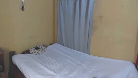 Miauhg online show from 12.27.24