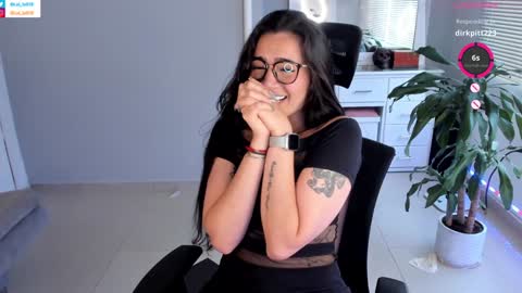 Luisa    online show from 01.20.25