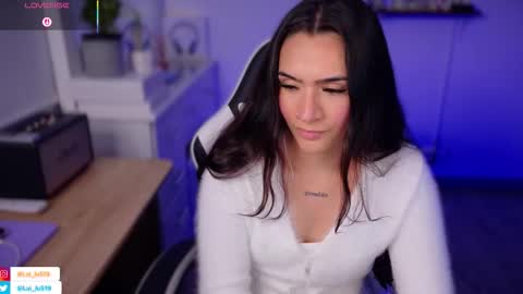 Luisa    online show from 09.11.25