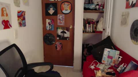 Nana Bela  online show from 10.01.25