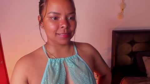 Paula  add me on snap online show from 01.06.25