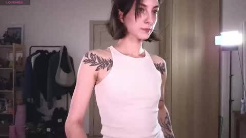 Roxy online show from 10.08.25