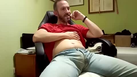 Snapshot of spanishharddick chatting on 12.02.24 Manu online show from 12.02.24