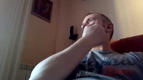 Snapshot of spanishharddick chatting on 12.20.24 Manu online show from 12.20.24