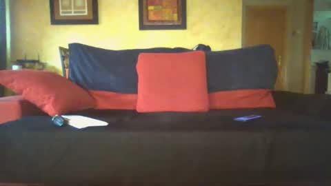 Snapshot of spanishshow chatting on 10.25.25 spanishshow online show from 10.25.25