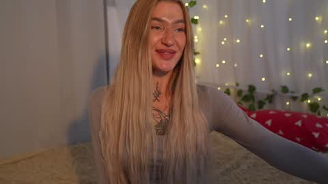 DAISY online show from 01.04.25