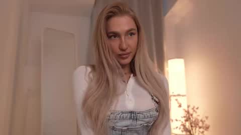 DAISY online show from 02.18.25