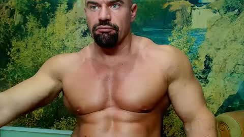 Snapshot of spartacusdom chatting on 12.15.24 spartacusdom online show from 12.15.24
