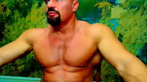 Snapshot of spartacusdom chatting on 01.29.25 spartacusdom online show from 01.29.25