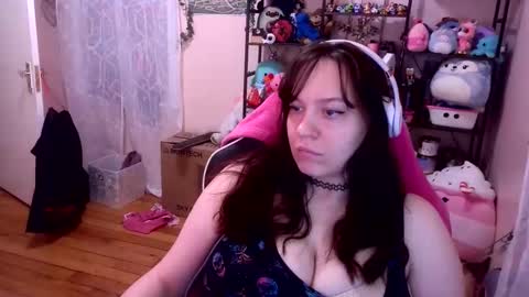 Snapshot of spawnofademon chatting on 04.30.26 spawnofademon online show from 04.30.26
