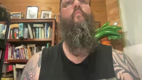 Beard Guy online show from 12.31.24