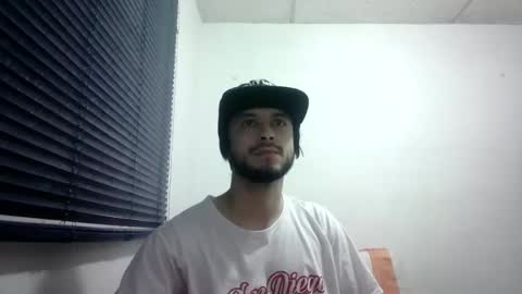 Snapshot of sperm_donor94 chatting on 12.19.25 sperm_donor94 online show from 12.19.25