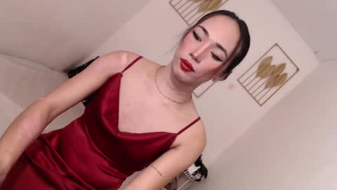 Alora online show from 12.28.24