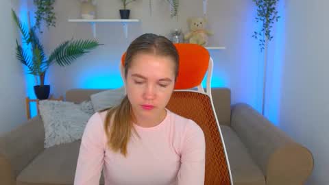 spicy_lexi online show from 09.13.25