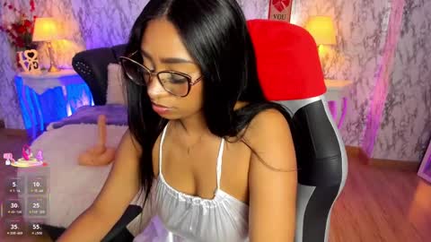 Snapshot of spicyamelia chatting on 02.20.25 Amelia GTM-5 817 IG Spicychoco am online show from 02.20.25