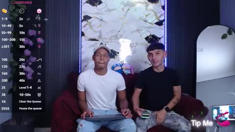 Snapshot of spicyboys_ chatting on 09.29.25 online show from 09.29.25