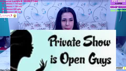 Snapshot of spicybrunnete chatting on 03.11.25 Trisha online show from 03.11.25