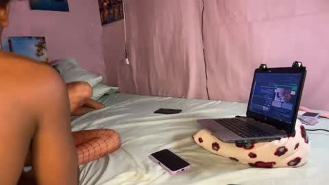 Snapshot of spicylolax chatting on 10.24.25 spicylolax online show from 10.24.25