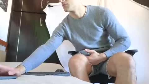 Marco. When Im offline you can view premium content in bio online show from 10.04.25