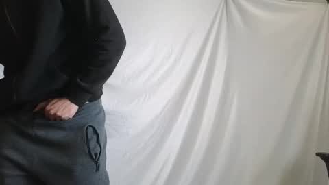 Marco. When Im offline you can view premium content in bio online show from 12.05.25