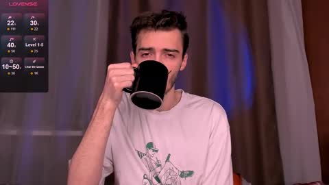 Snapshot of spider___man chatting on 10.22.25 Spidey online show from 10.22.25