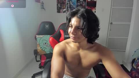 Snapshot of spideychill chatting on 01.18.26 spideychill online show from 01.18.26