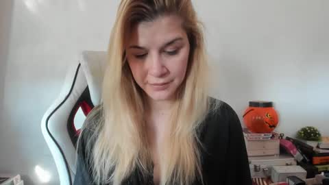 FREE ONLY FANSy online show from 02.02.25