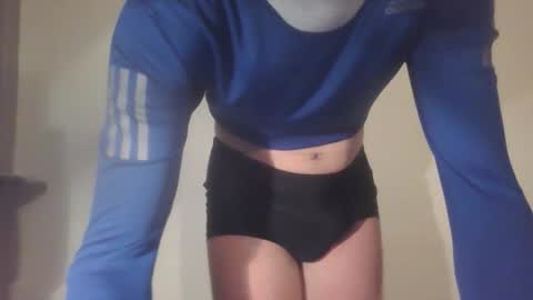 Snapshot of splafy chatting on 03.08.26 ellie online show from 03.08.26