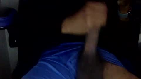 Snapshot of splash516634 chatting on 10.10.25 Twitter Toxiceli2 online show from 10.10.25