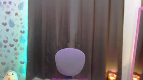 Snapshot of splendid_kim08 chatting on 09.10.25 Kimmy online show from 09.10.25