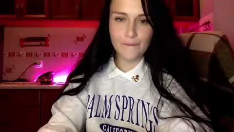 Snapshot of spoil9evangeline chatting on 03.06.25 spoil9evangeline online show from 03.06.25