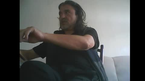 Snapshot of spoiled48 chatting on 10.04.25 Spoiled online show from 10.04.25