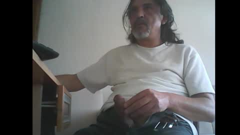 Snapshot of spoiled48 chatting on 10.27.25 Spoiled online show from 10.27.25