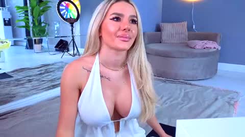 Anna online show from 05.28.26