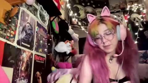 Pixie online show from 05.10.26