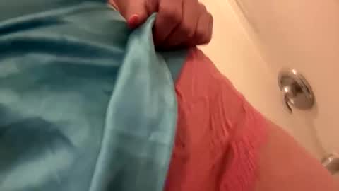 sporegeous online show from 02.11.26