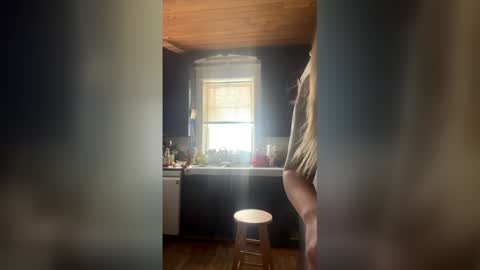 sporegeous online show from 02.16.26