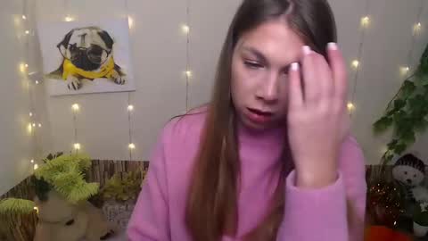 Snapshot of sport_tall_karina chatting on 12.14.24 Karina online show from 12.14.24