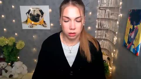 Snapshot of sport_tall_karina chatting on 01.10.25 Karina online show from 01.10.25