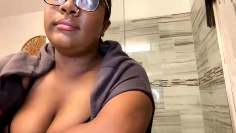 spreadthatassssssssss online show from 04.26.26