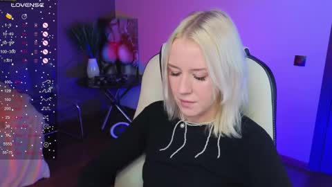 Snapshot of springajara chatting on 09.30.25 Vetta online show from 09.30.25