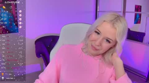 Snapshot of springajara chatting on 10.14.25 Vetta online show from 10.14.25