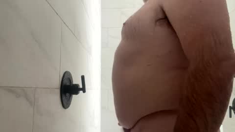 Snapshot of sprtsnut33 chatting on 10.18.25 sprtsnut33 online show from 10.18.25