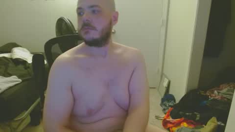 Snapshot of spunkymusics chatting on 01.12.26 Spunky online show from 01.12.26