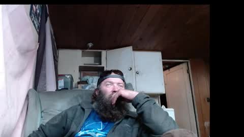 Snapshot of squegly chatting on 04.19.26 Bryan online show from 04.19.26