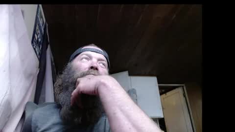 Snapshot of squegly chatting on 04.27.26 Bryan online show from 04.27.26