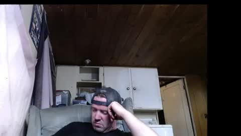 Snapshot of squegly chatting on 05.08.26 Bryan online show from 05.08.26