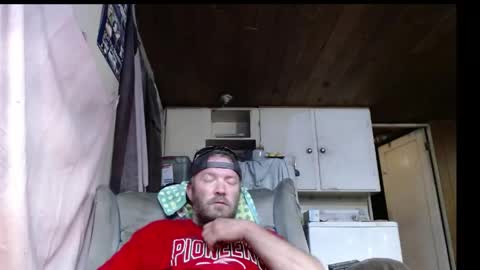 Snapshot of squegly chatting on 05.30.26 Bryan online show from 05.30.26