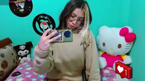 Snapshot of squirt_charlotte chatting on 12.10.24  HELLO WELCOME MY NAME IS CHARLOTTE OY A NEW GIRL   online show from 12.10.24